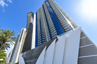17121 Collins Ave #904, Sunny Isles Beach: photo 1 of 51