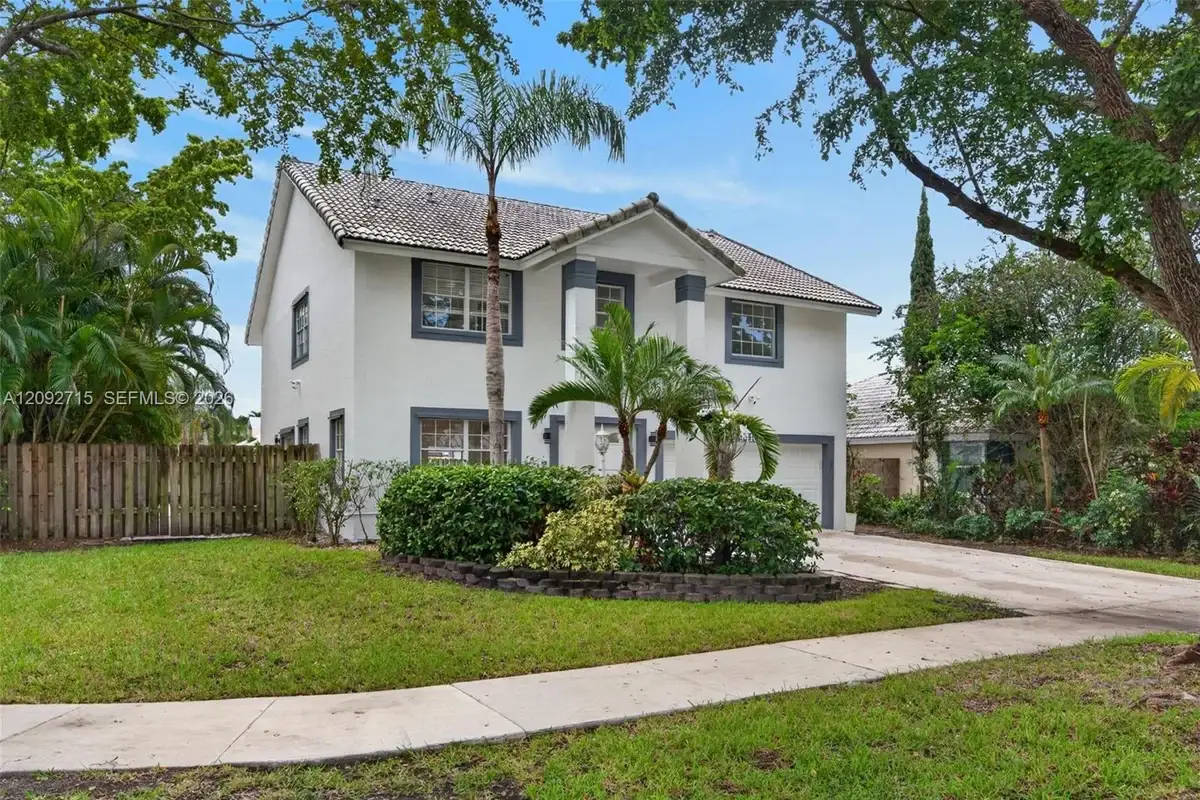 9410 SW 212th Ter, Cutler Bay: photo 1 of 83
