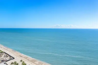 18201 Collins Ave #3704, Sunny Isles Beach: photo 1 of 37