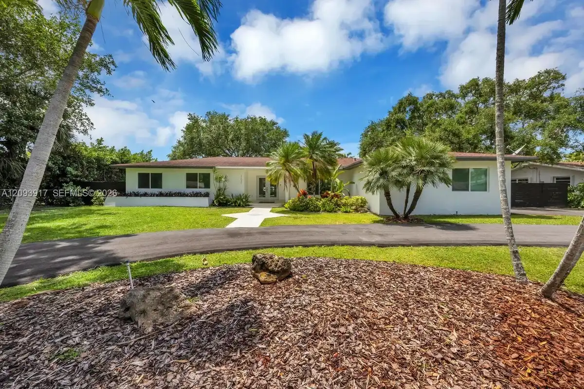 13840 SW 74th Ave, Palmetto Bay: photo 1 of 26