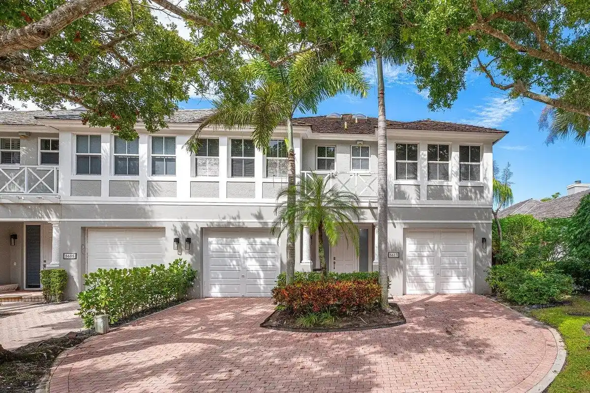5613 NW 39th Ave, Boca Raton: photo 1 of 41