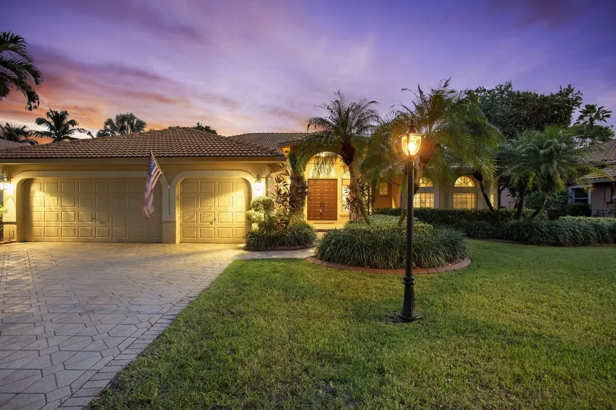 10002 NW 58th Ct NW, Parkland: photo 1 of 64