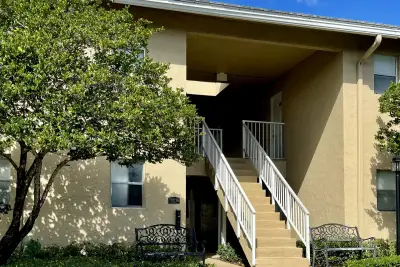 3822 N University Dr, Coral Springs: photo 1 of 11