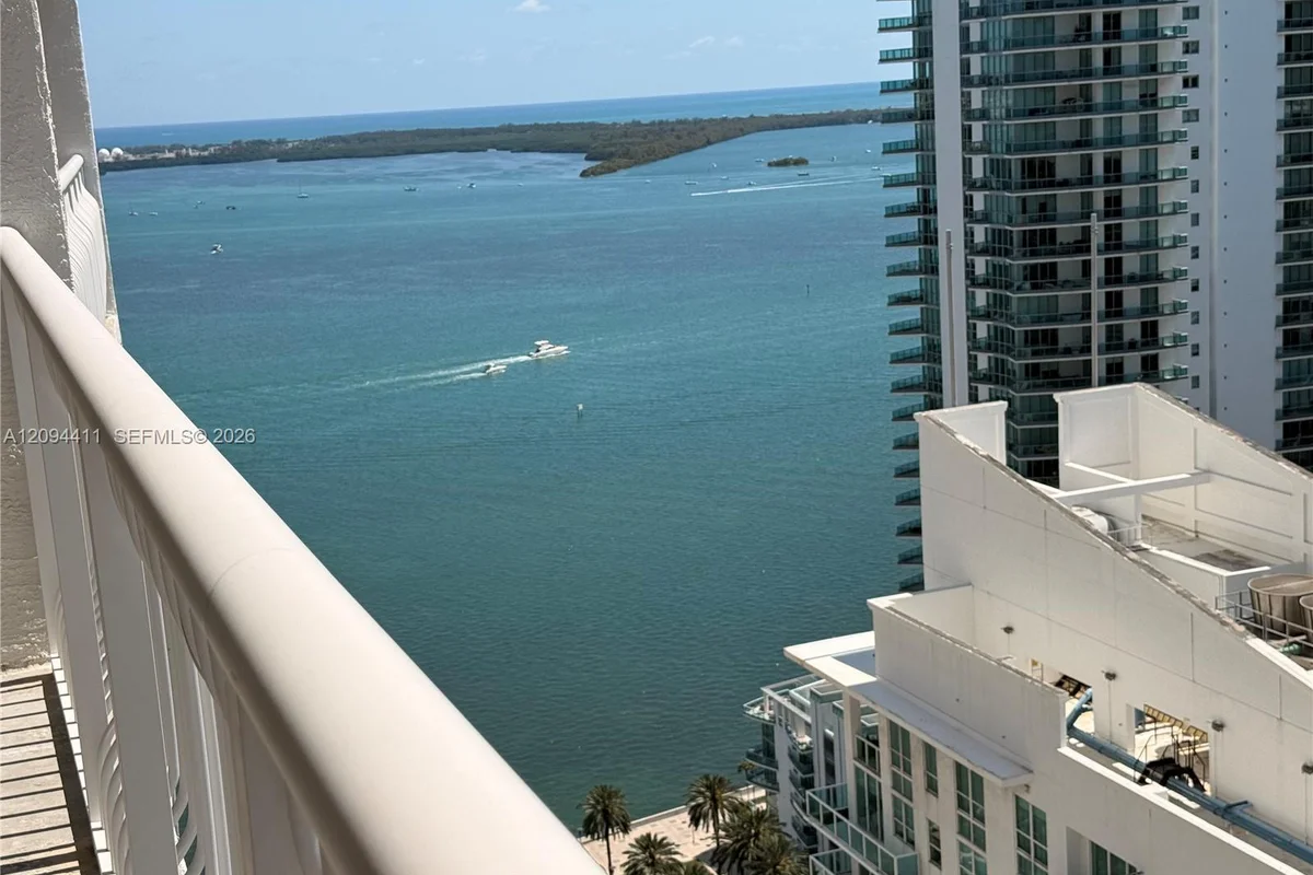 1200 Brickell Bay Dr #3621, Miami: photo 1 of 21
