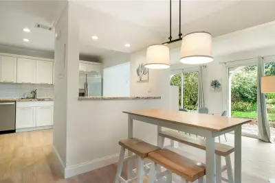 6525 Via Regina #0100, Boca Raton: photo 1 of 32