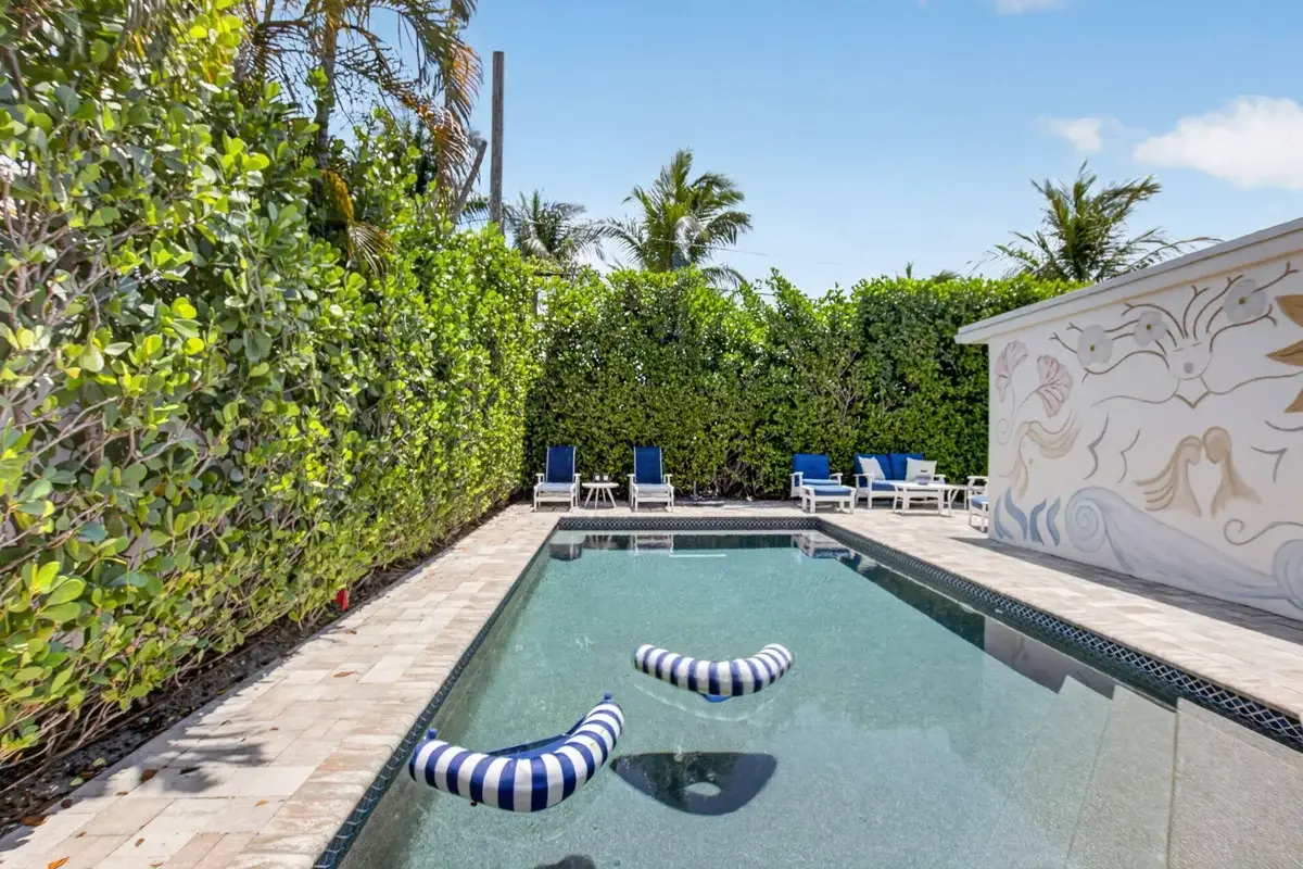 1501 Dale Ln, Delray Beach: photo 1 of 56