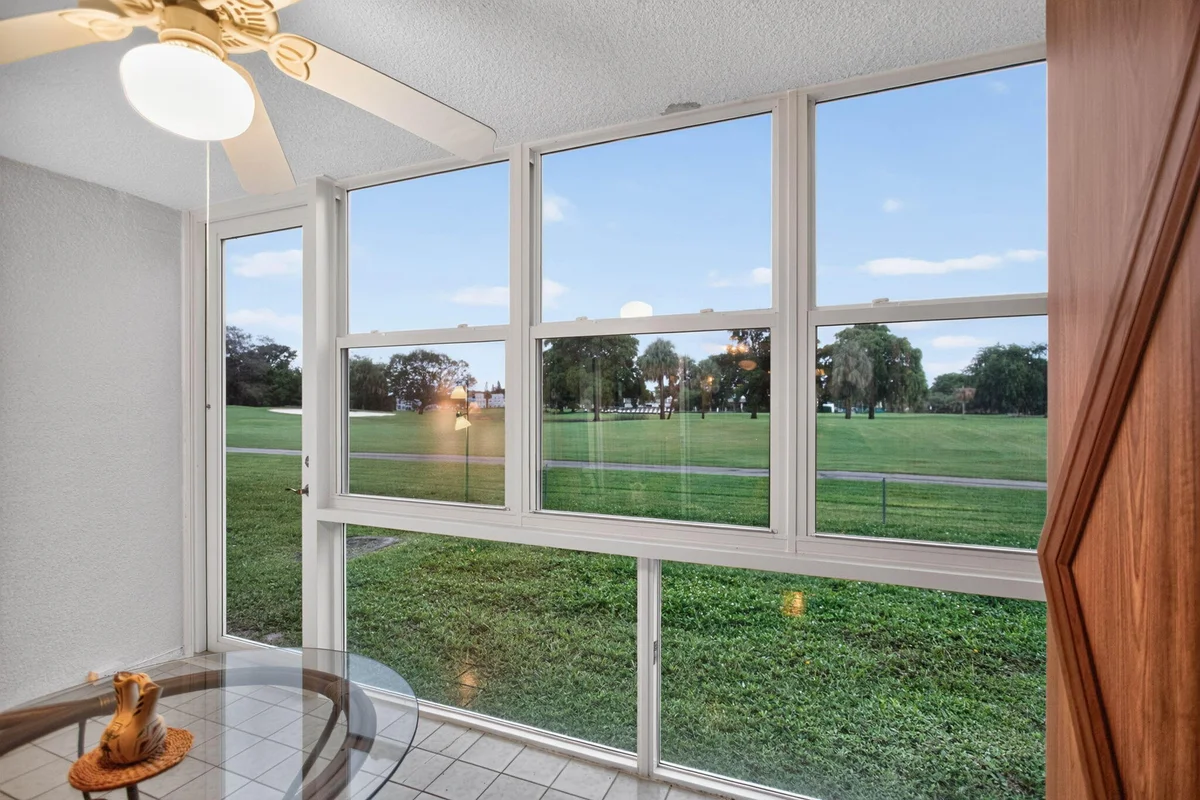 7640 NW 18th St #105, Margate: photo 1 of 29
