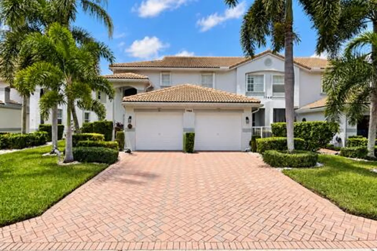 7966 Laina Ln #1, Boynton Beach: photo 1 of 28
