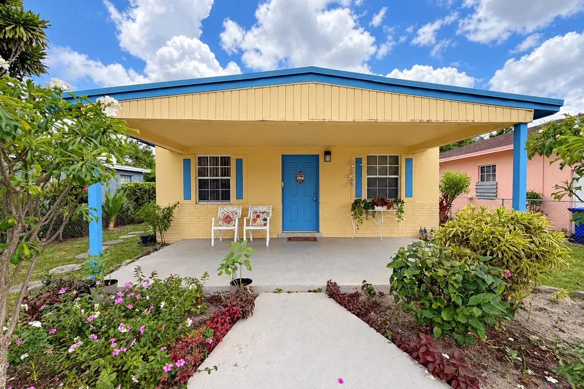 408 NW 16th Ave, Pompano Beach: photo 1 of 28