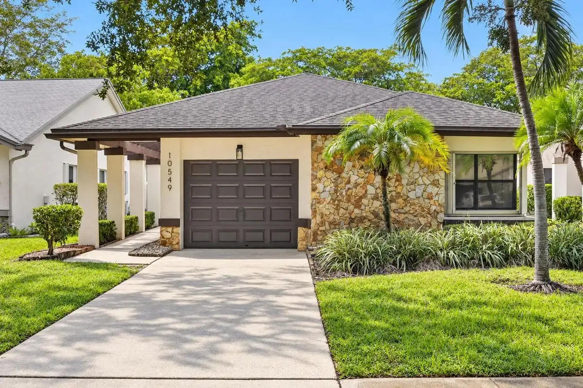 10549 Fern Tree Way, Boynton Beach: photo 1 of 37