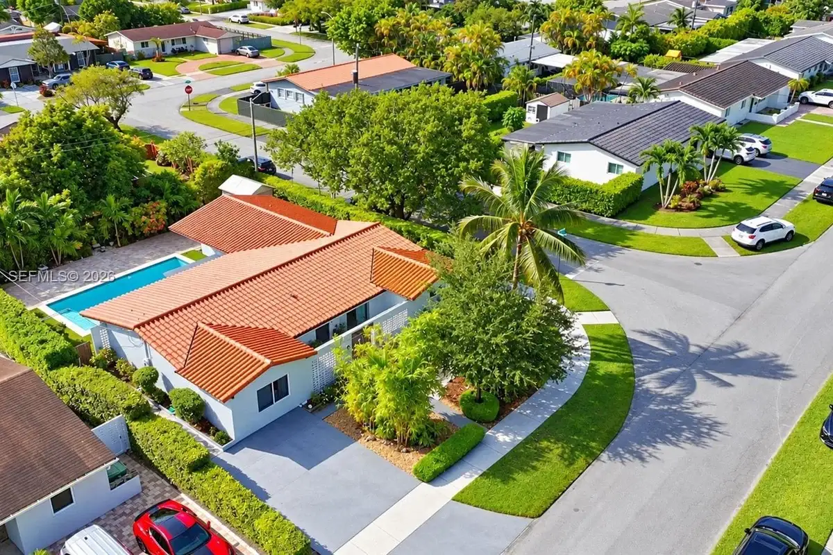 6000 SW 94th Pl, Miami: photo 1 of 29