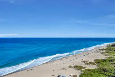 2800 N Ocean Dr #A-22A, Riviera Beach: photo 1 of 39
