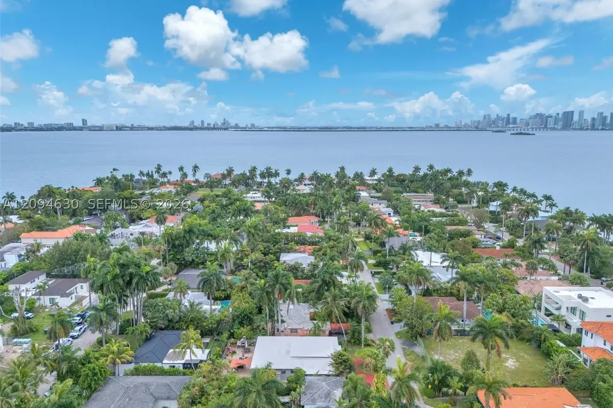 7701 Center Bay Dr, North Bay Village: photo 1 of 75
