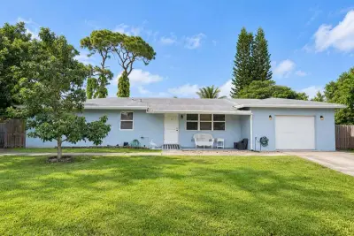 2531 Sun Up Ln, Lake Worth: photo 1 of 39
