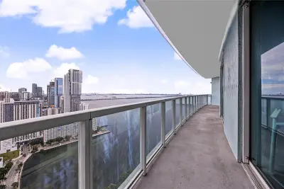 1900 N Bayshore Dr #3604, Miami: photo 1 of 24