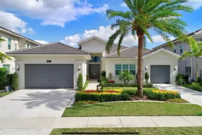19886 Meadowside Ln, Boca Raton: photo 1 of 66