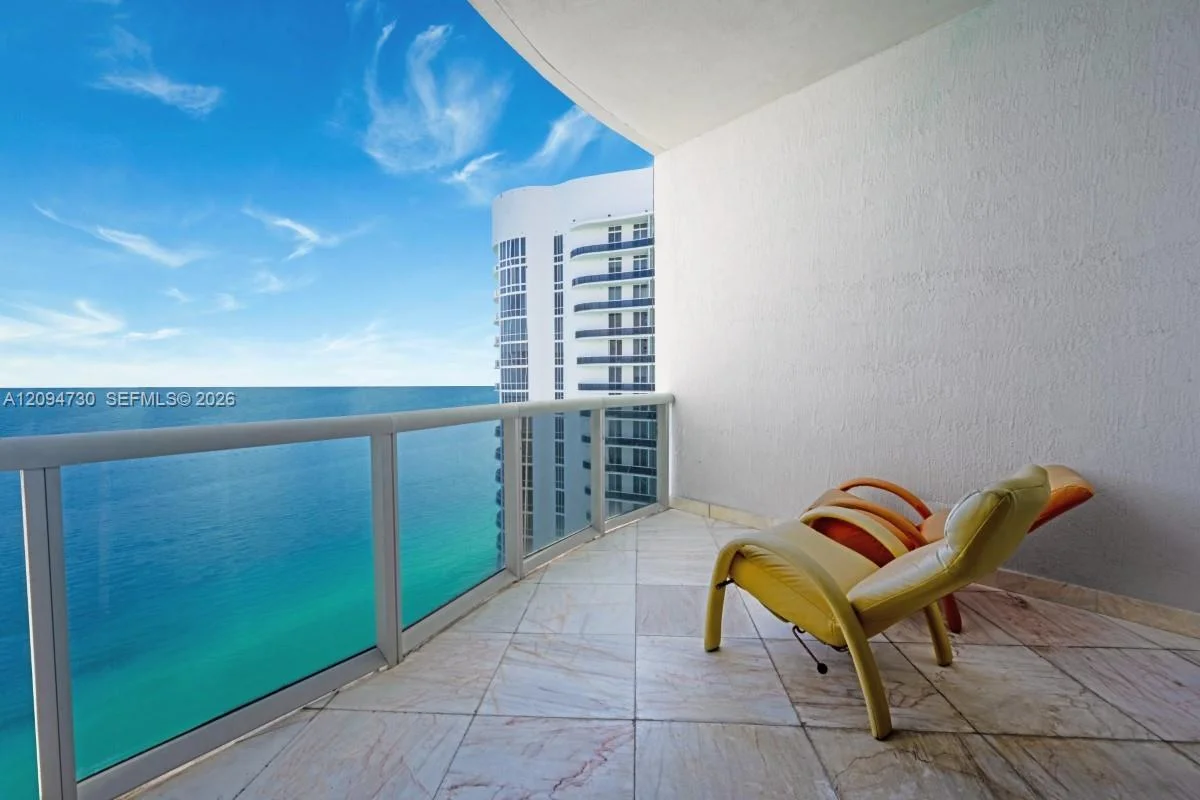 16001 Collins Ave #3806, Sunny Isles Beach: photo 1 of 25