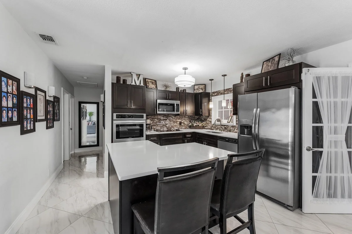 517 Ibis Dr, Delray Beach: photo 1 of 25