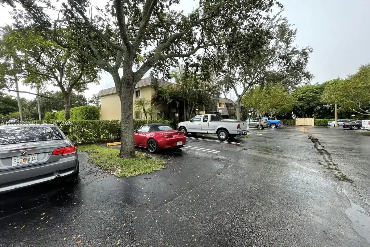 1145 S Flagler Ave #501, Pompano Beach: photo 1 of 29