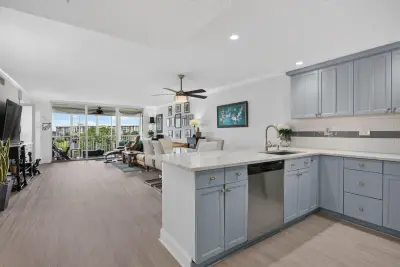 2901 S Palm Aire Dr #610, Pompano Beach: photo 1 of 34