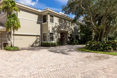 7570 Old Thyme Ct #9C, Parkland: photo 1 of 53
