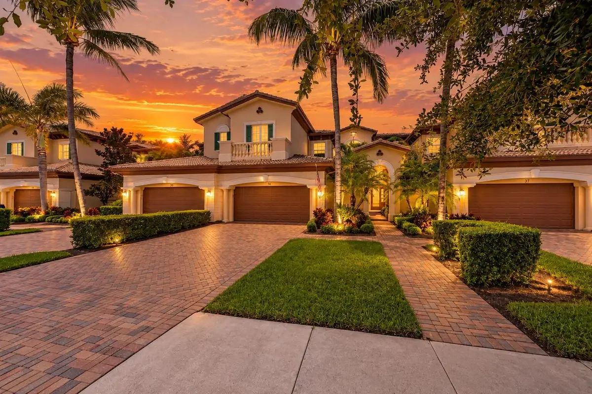 115 Tresana Blvd #35, Jupiter: photo 1 of 33