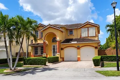 6042 SW 163rd Ave, Miami: photo 1 of 96