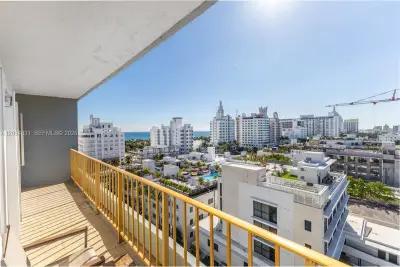 245 18th St #1103, Miami Beach: photo 1 of 20