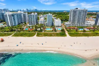 2457 Collins Ave #1502, Miami Beach: photo 1 of 34