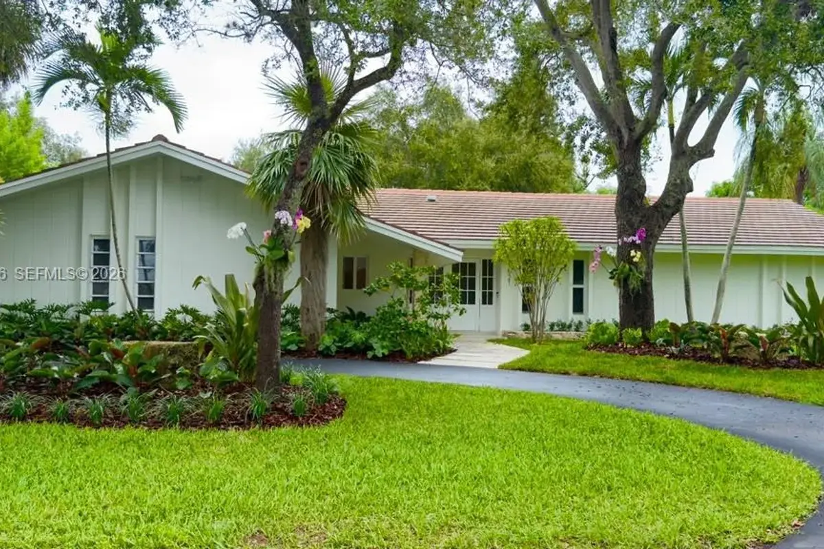 7521 SW 175th St, Palmetto Bay: photo 1 of 50