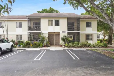 505 Gardens Dr #204, Pompano Beach: photo 1 of 39