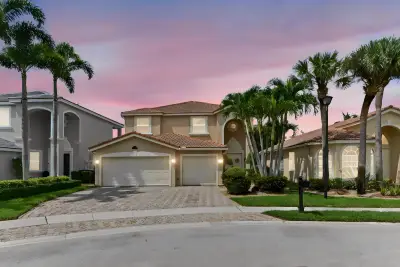 8249 Viale Matera, Lake Worth: photo 1 of 50