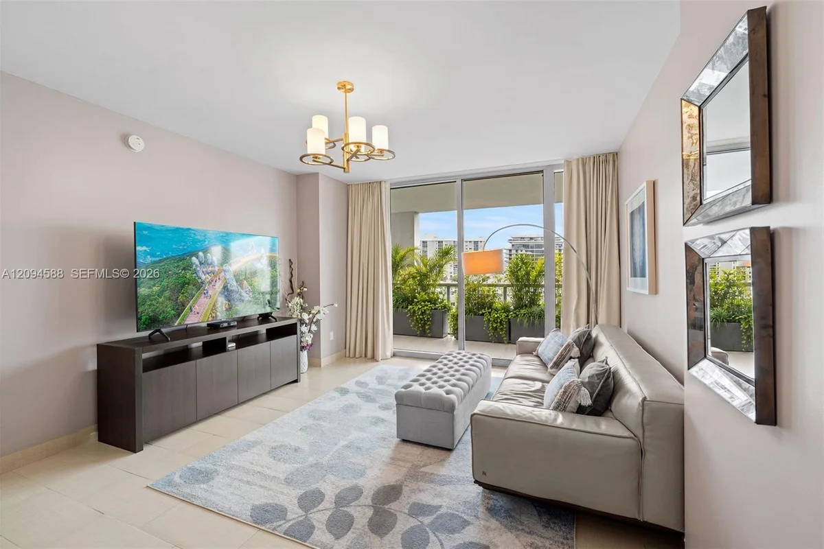 6799 Collins Ave #606, Miami Beach: photo 1 of 40