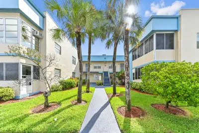 426 Burgundy I, Delray Beach: photo 1 of 25