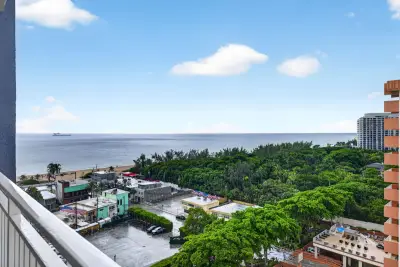 3000 E Sunrise Blvd #15E, Fort Lauderdale: photo 1 of 57