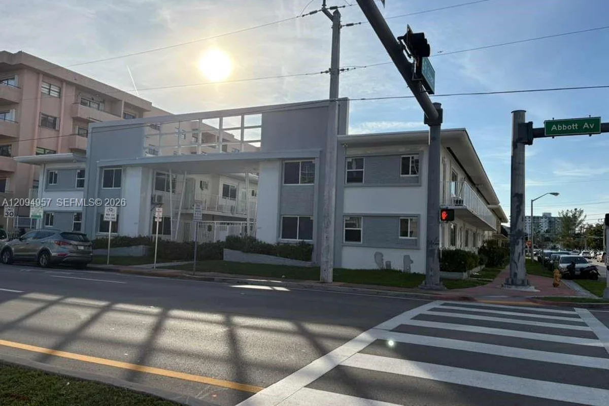 6896 Abbott Ave #3B, Miami Beach: photo 1 of 1