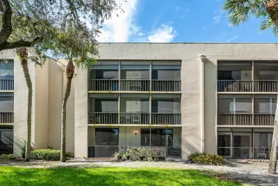 5190 Las Verdes Cir #105, Delray Beach: photo 1 of 47