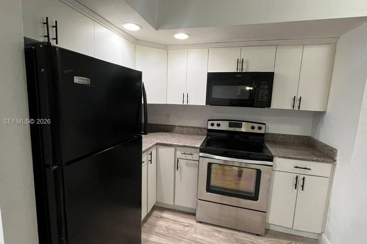 701 Vista Isles Dr #1624, Sunrise: photo 1 of 12