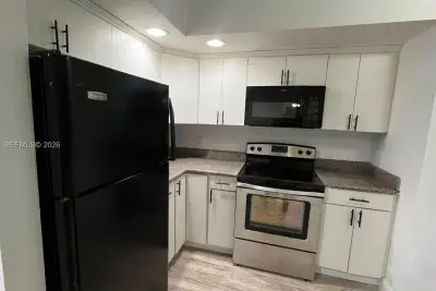 701 Vista Isles Dr #1624, Sunrise: photo 1 of 12