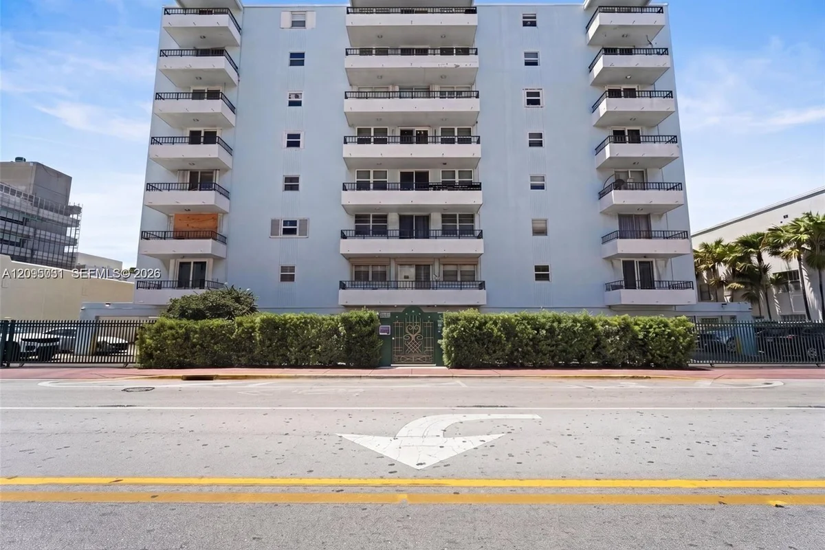 720 Collins Ave #509, Miami Beach: photo 1 of 22