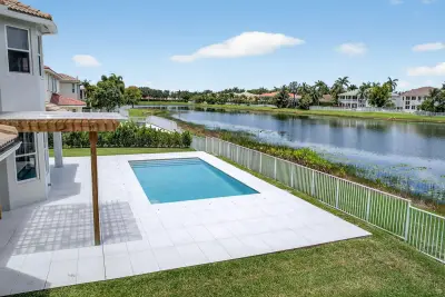 11587 Manatee Bay Ln, Wellington: photo 1 of 67