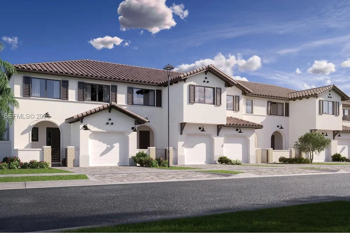 2650 NW 78 Ter, Sunrise: photo 1 of 17