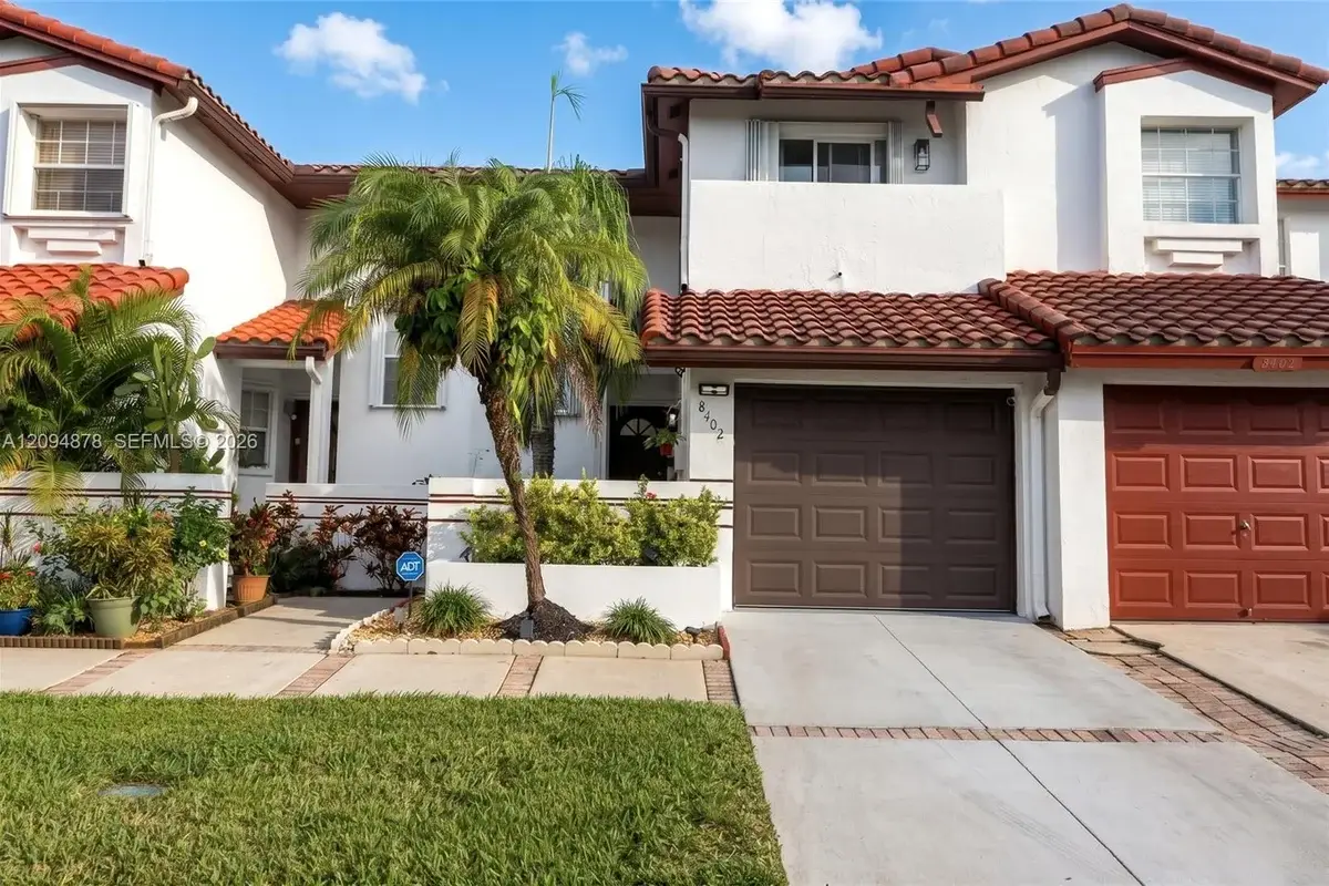 8402 SW 208th St, Cutler Bay: photo 1 of 30