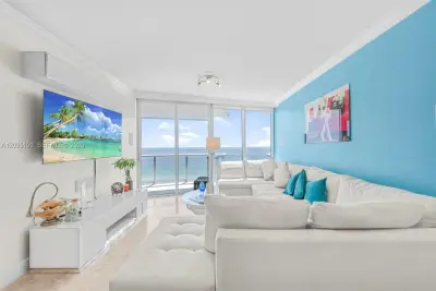17001 Collins Ave #1403, Sunny Isles Beach: photo 1 of 36