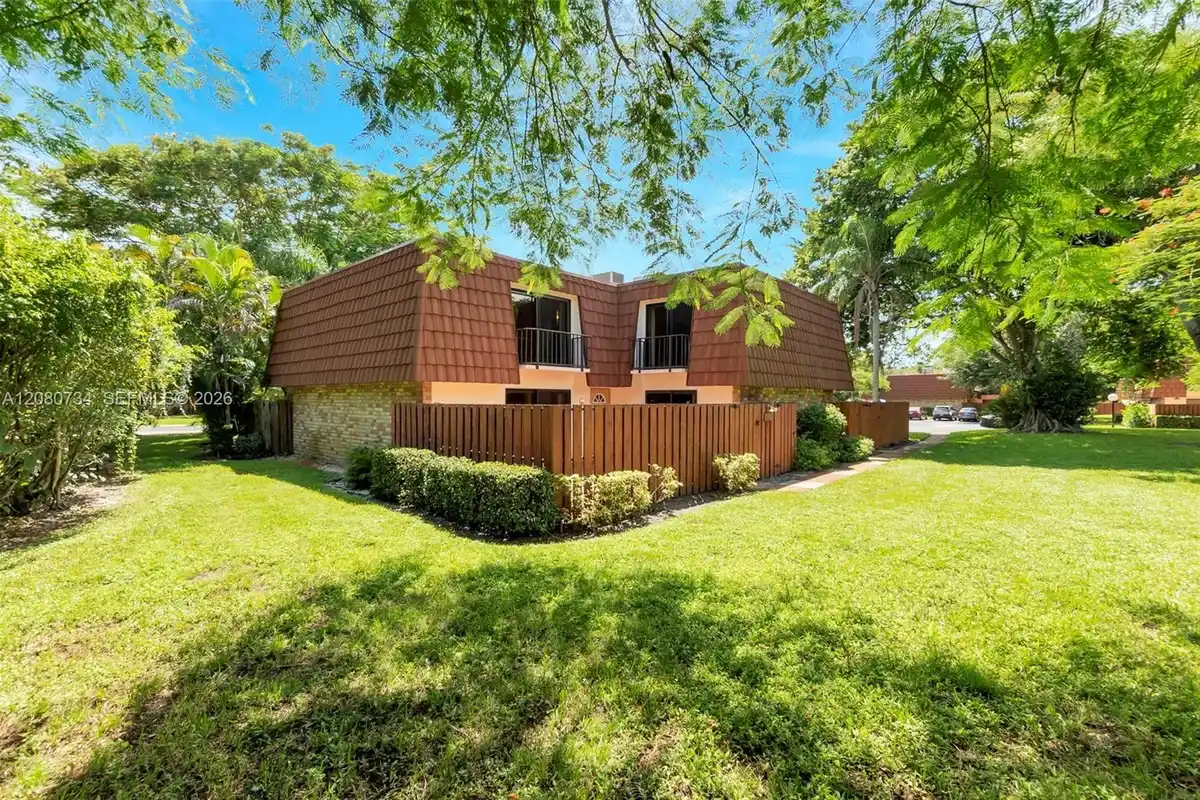 1835 San Juan Dr #D, Delray Beach: photo 1 of 43