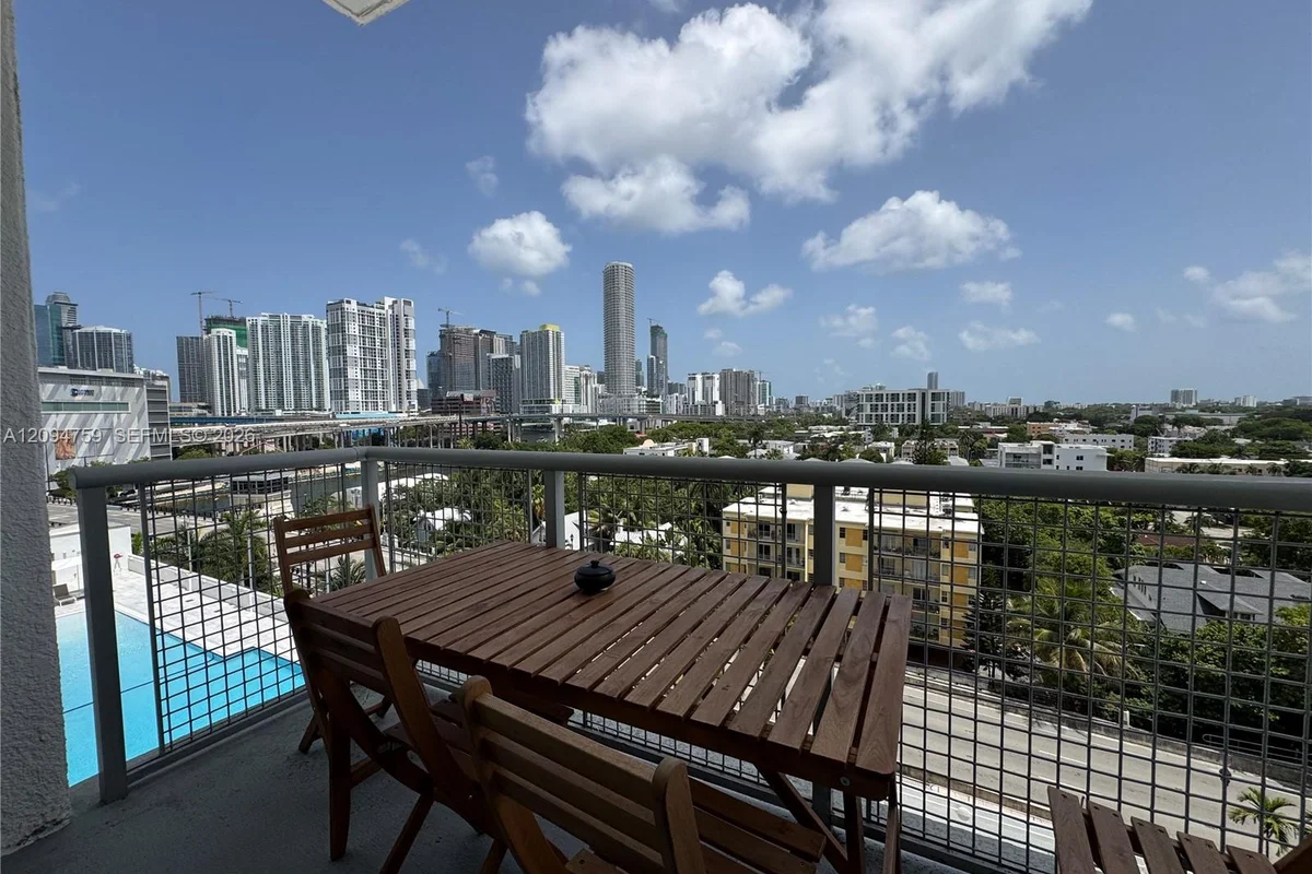 10 S River Dr #909, Miami: photo 1 of 12
