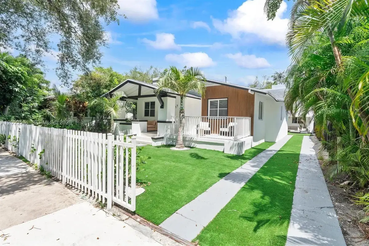 117 NE 48th St #A, Miami: photo 1 of 55