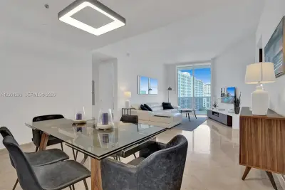 16001 Collins Ave #805, Sunny Isles Beach: photo 1 of 39