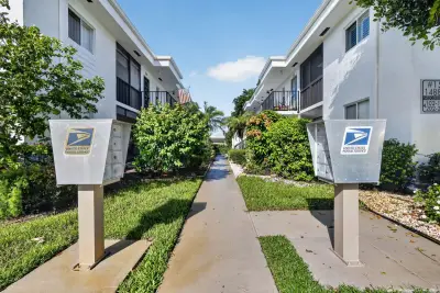 14881 Wedgefield Dr #103, Delray Beach: photo 1 of 95