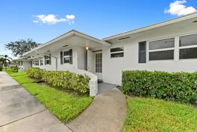 2766 Emory Dr E #I, West Palm Beach: photo 1 of 31